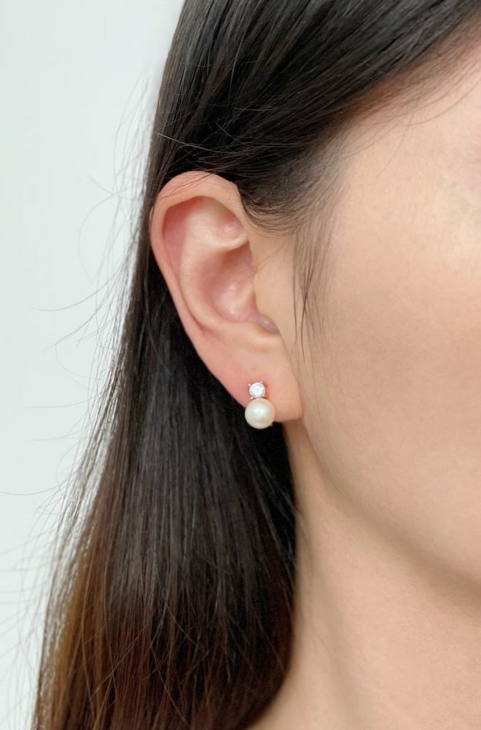 freshwater pearl clip on earrings white