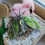 mystic-green-moth-beaded-brooch-insect